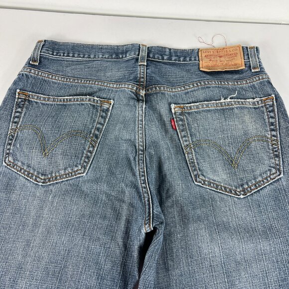Y2K Levi's Jeans Men's 34x30* 559 Relaxed Straight Blue Thrashed Denim Tag 34x32 - Picture 9 of 16